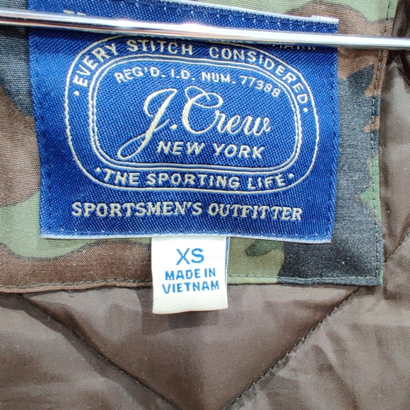 XSmall J.Crew Green Camo Parka - Picture 3 of 9